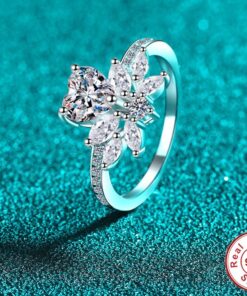 Anello Fiore Imperiale con Moissanite Cuore centrale e petali Marquise D VVS1